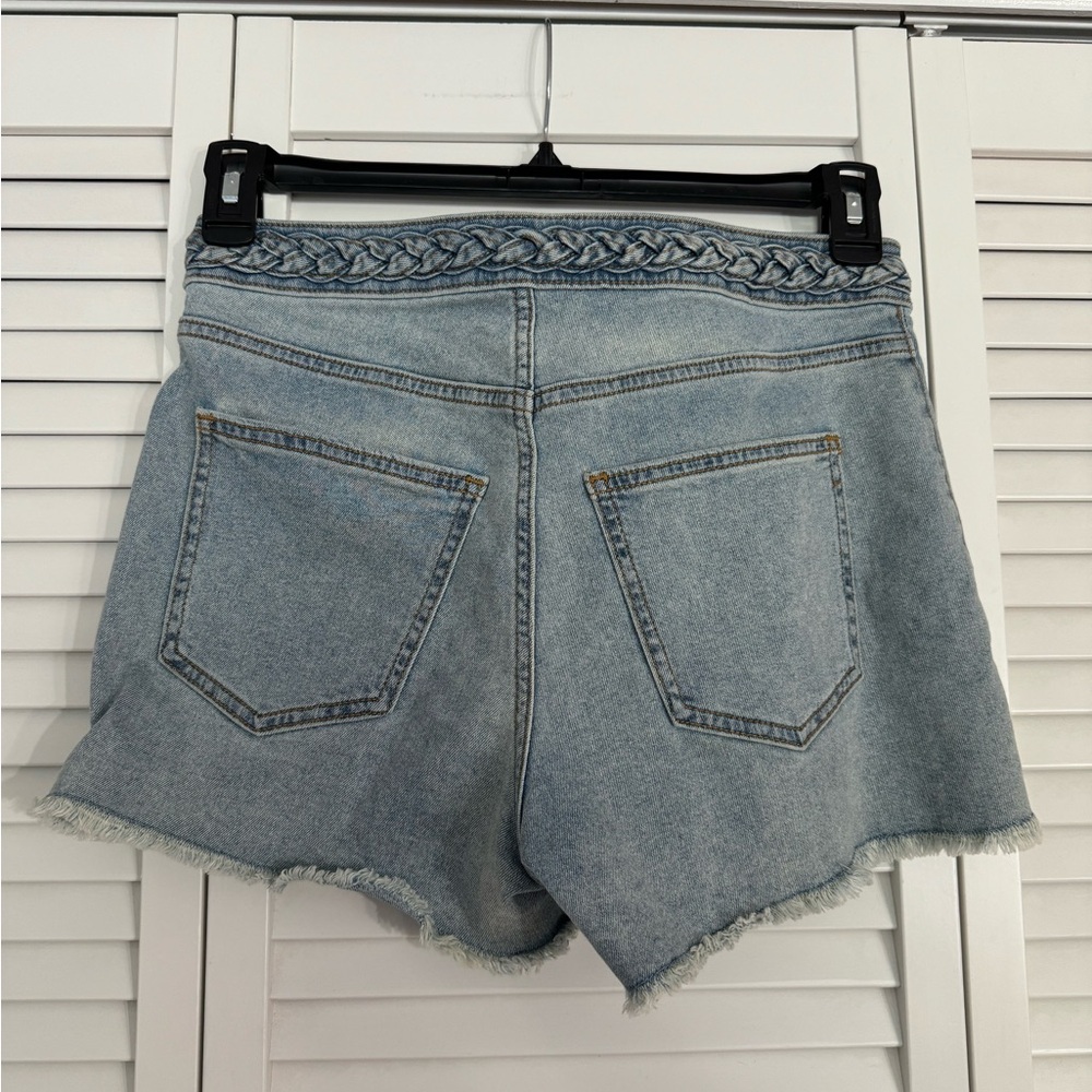 LC Lauren Conrad High Waisted Cutoff Jean Shorts with Braided Waist Band Sz 4 - Picture 2 of 3